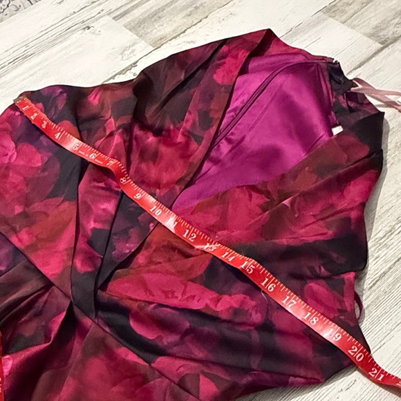 Alex Marie Hazel Floral Halter Neck Asymmetrical Dress  Size 14 P NWT - Picture 7 of 8